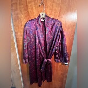 Paisley wrap style Victoria secret gold label robe 
Purple small med